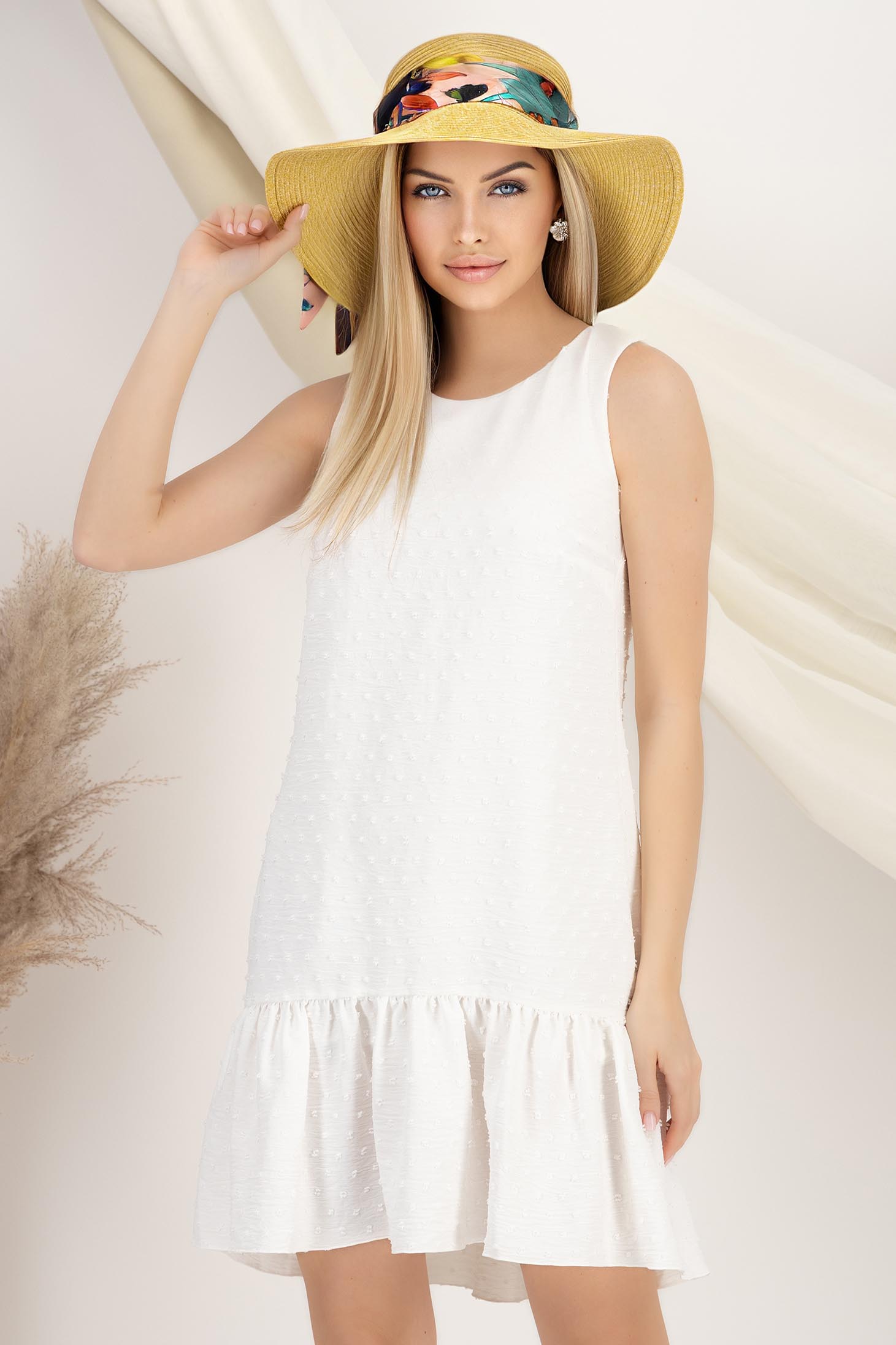 Rochie din georgette cu picouri alba scurta cu croi larg - StarShinerS 1 - StarShinerS.ro