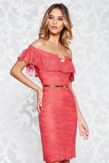 Coral elegant pencil dress laced with inside lining off shoulder accessorized with belt