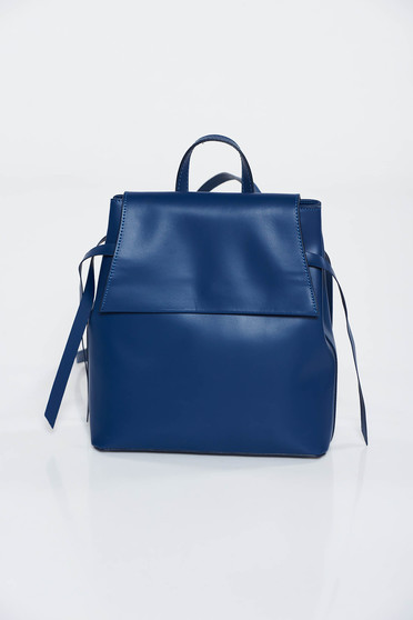 Darkblue backpacks casual natural leather