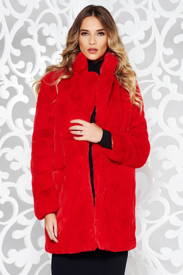 Fur red from ecological fur with inside lining elegant with pockets