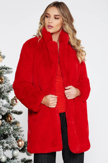 Fur red from ecological fur with inside lining elegant with pockets
