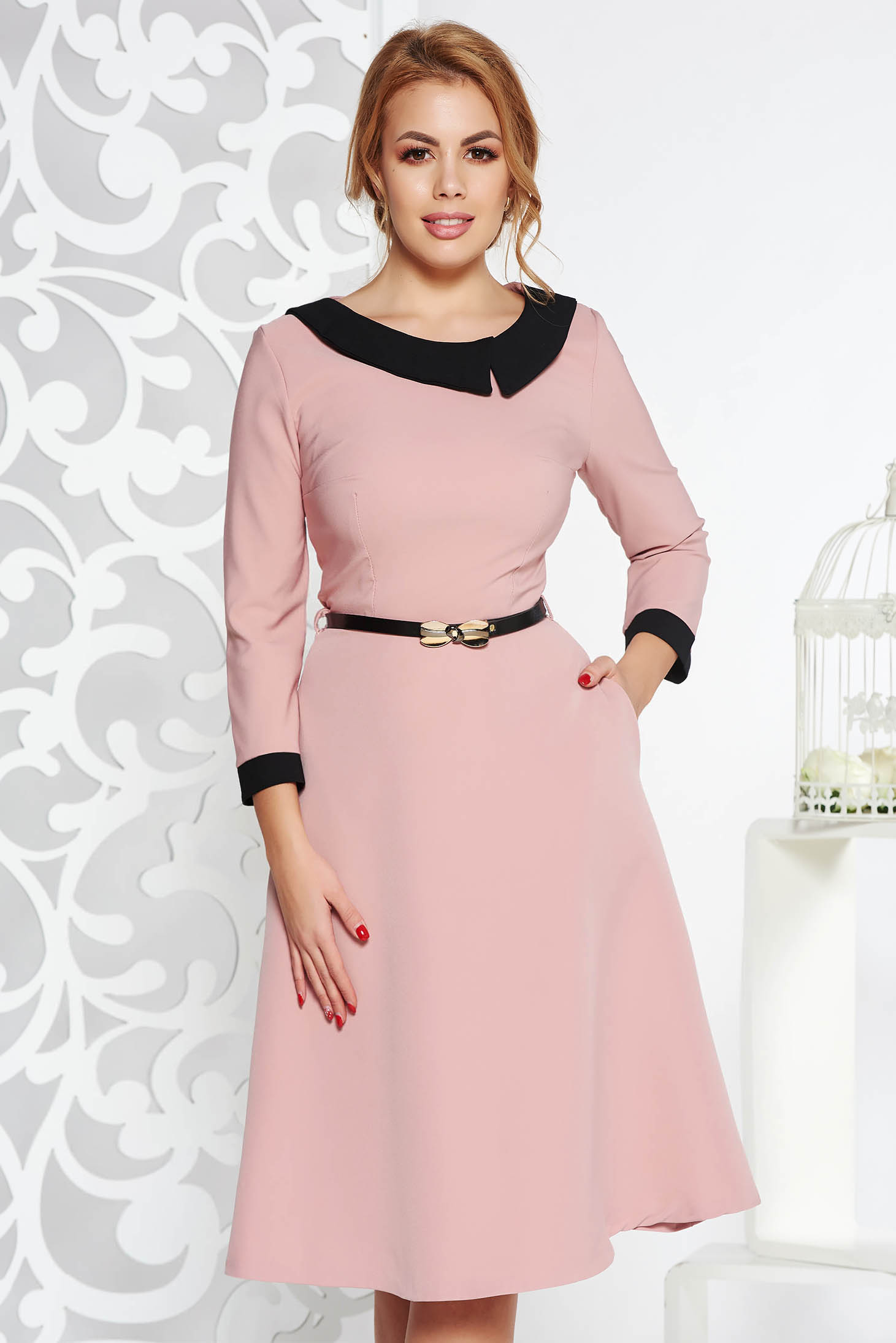 Rózsaszínű elegáns harang ruha enyhén rugalmas szövet öv típusú kiegészítővel 1 - StarShinerS.hu