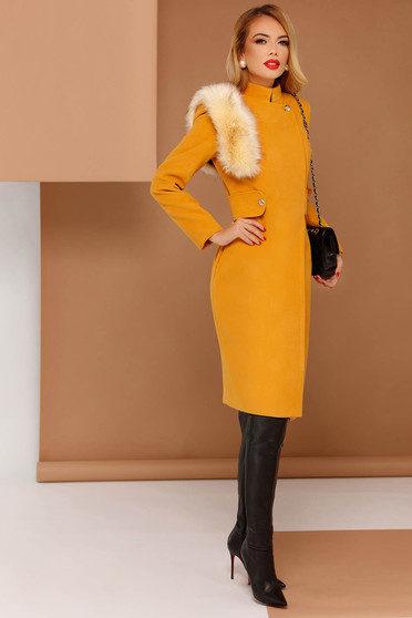 PrettyGirl mustard elegant coat from non elastic fabric with inside lining with faux fur details