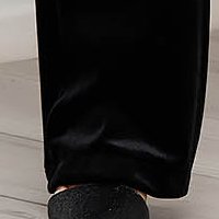 Pantaloni StarShinerS negri de ocazie cu un croi evazat din catifea cu talie medie