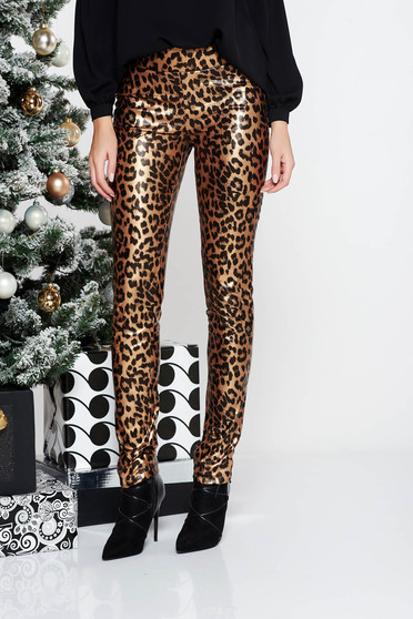 PrettyGirl brown clubbing trousers with tented cut from ecological leather with animal print with medium waist