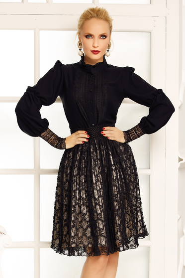 Fofy black elegant cloche laced skirt high waisted with inside lining