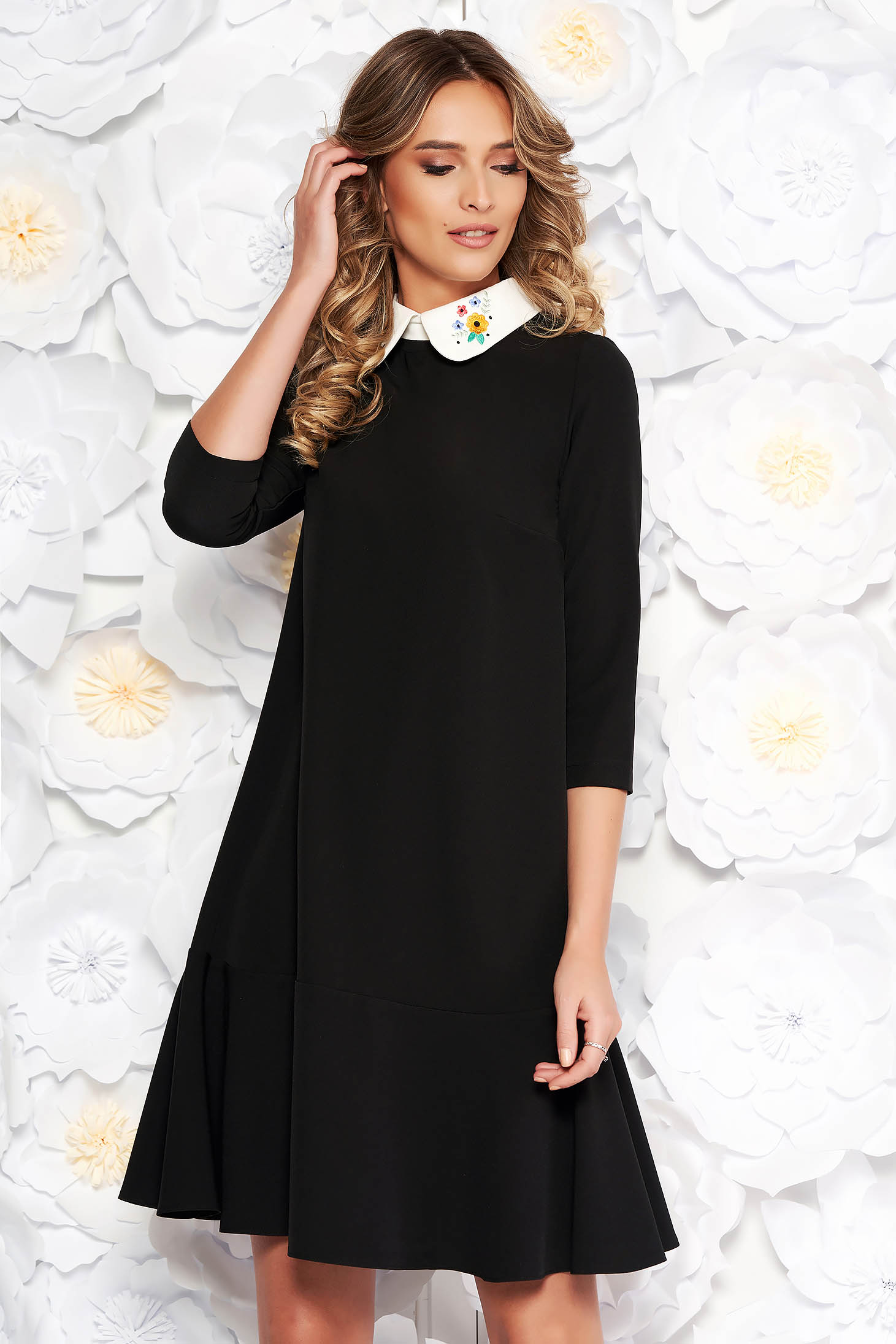StarShinerS black elegant flared dress slightly elastic fabric with round collar embroidered