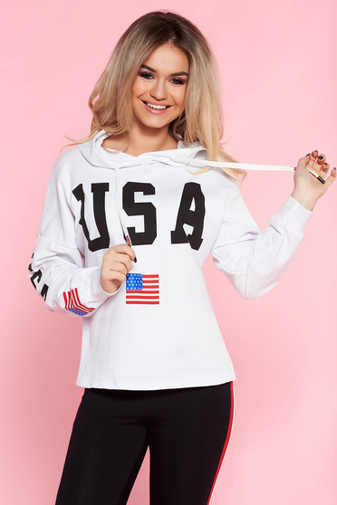 SunShine white casual with easy cut coat slightly elastic cotton with undetachable hood with laced details