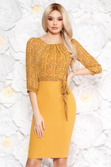 Mustard elegant midi pencil dress slightly elastic fabric with inside lining accessorized with tied waistband