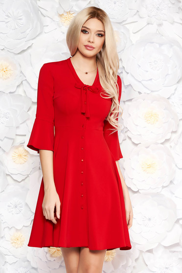 Red elegant daily dress with button accessories flaring cut