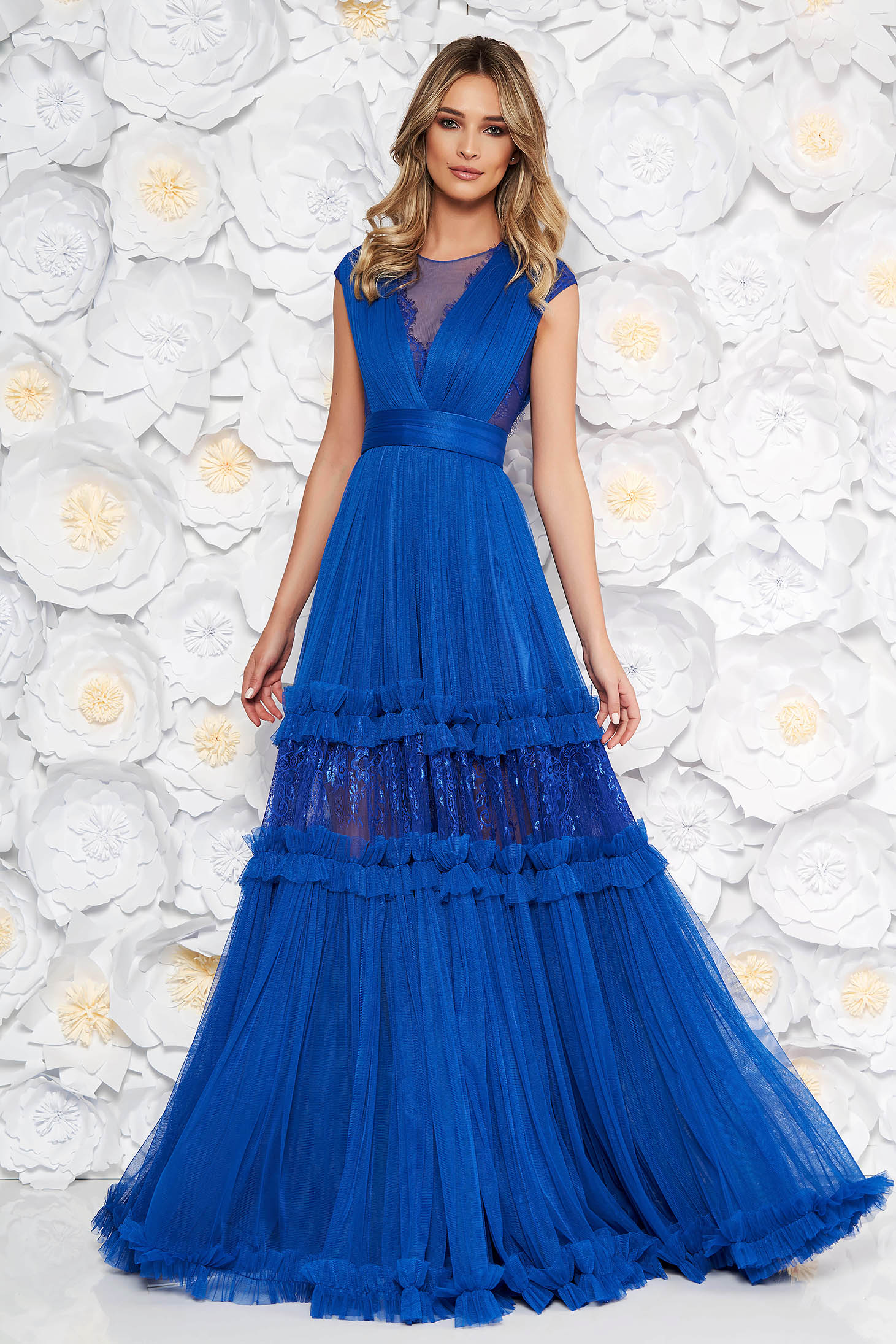 Ana Radu blue occasional cloche dress with v-neckline with lace details accessorized with tied waistband