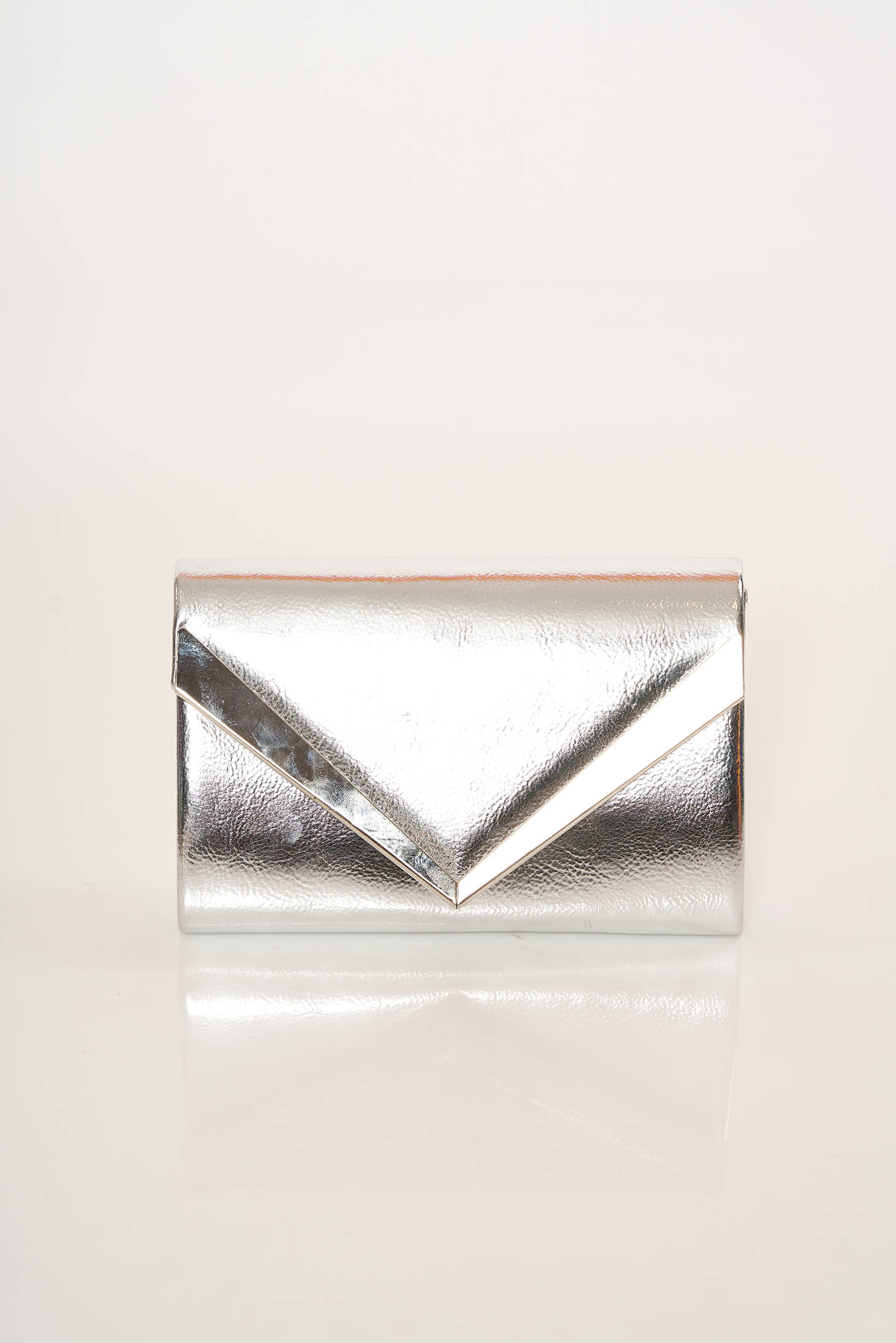 elegant clutch