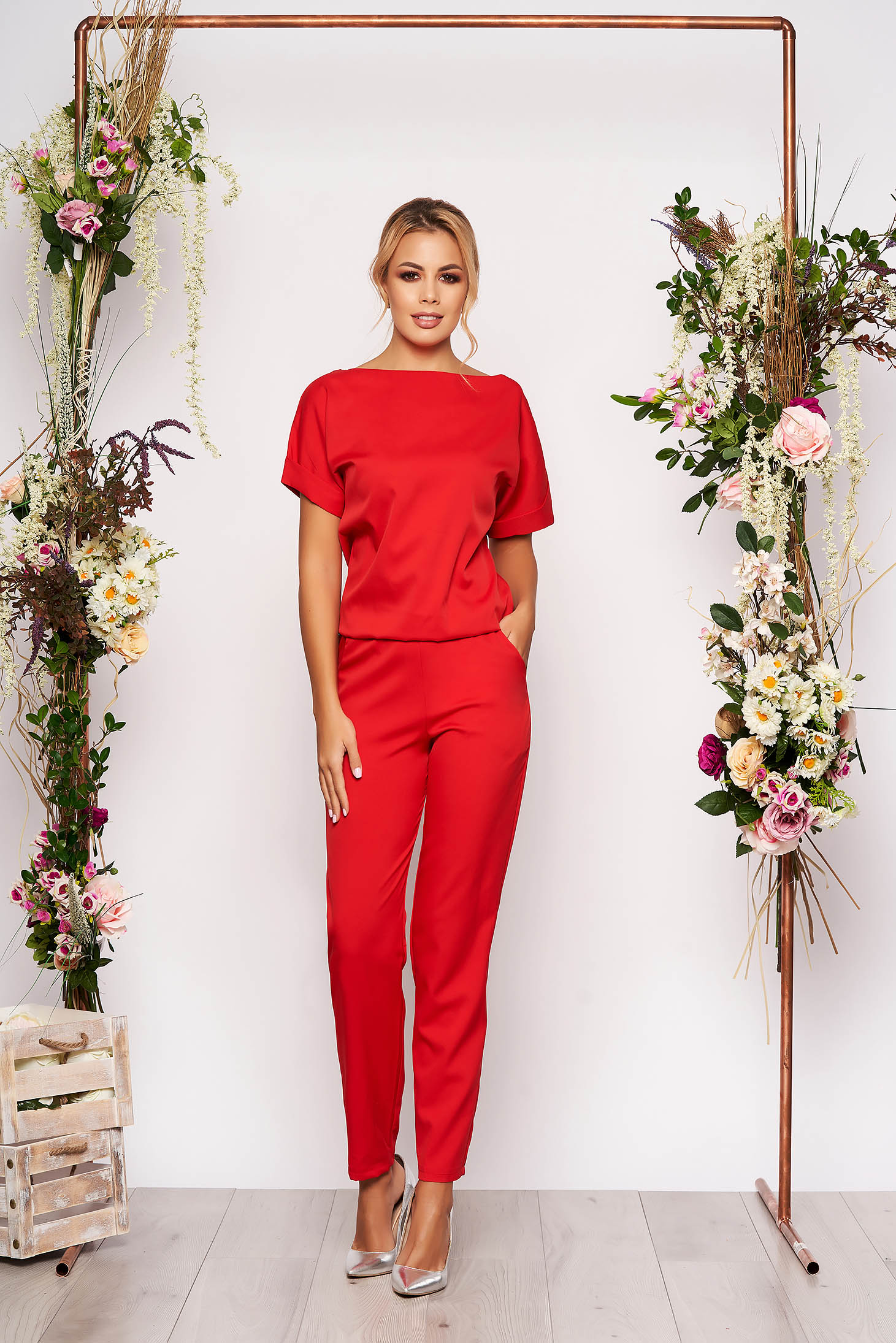 Red jumpsuit elegant occasional with elastic waist short sleeves long