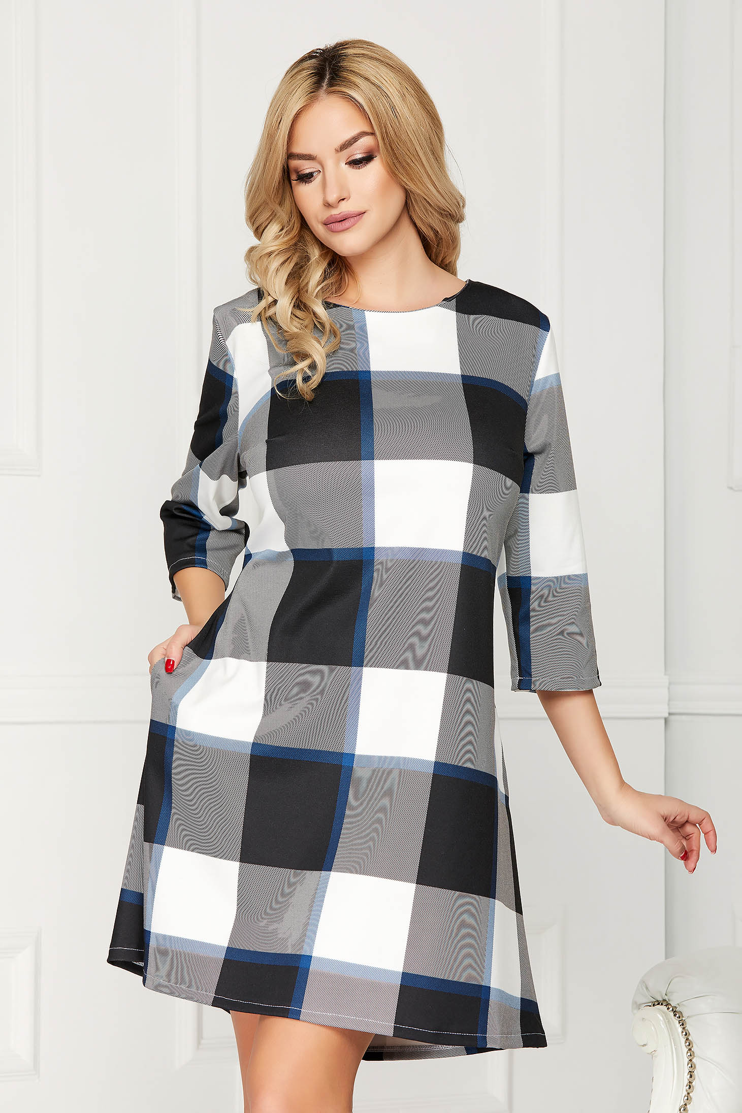 Rochie albastru-inchis casual scurta de zi cu croi in a cu buzunare cu maneci trei-sferturi fara captuseala
