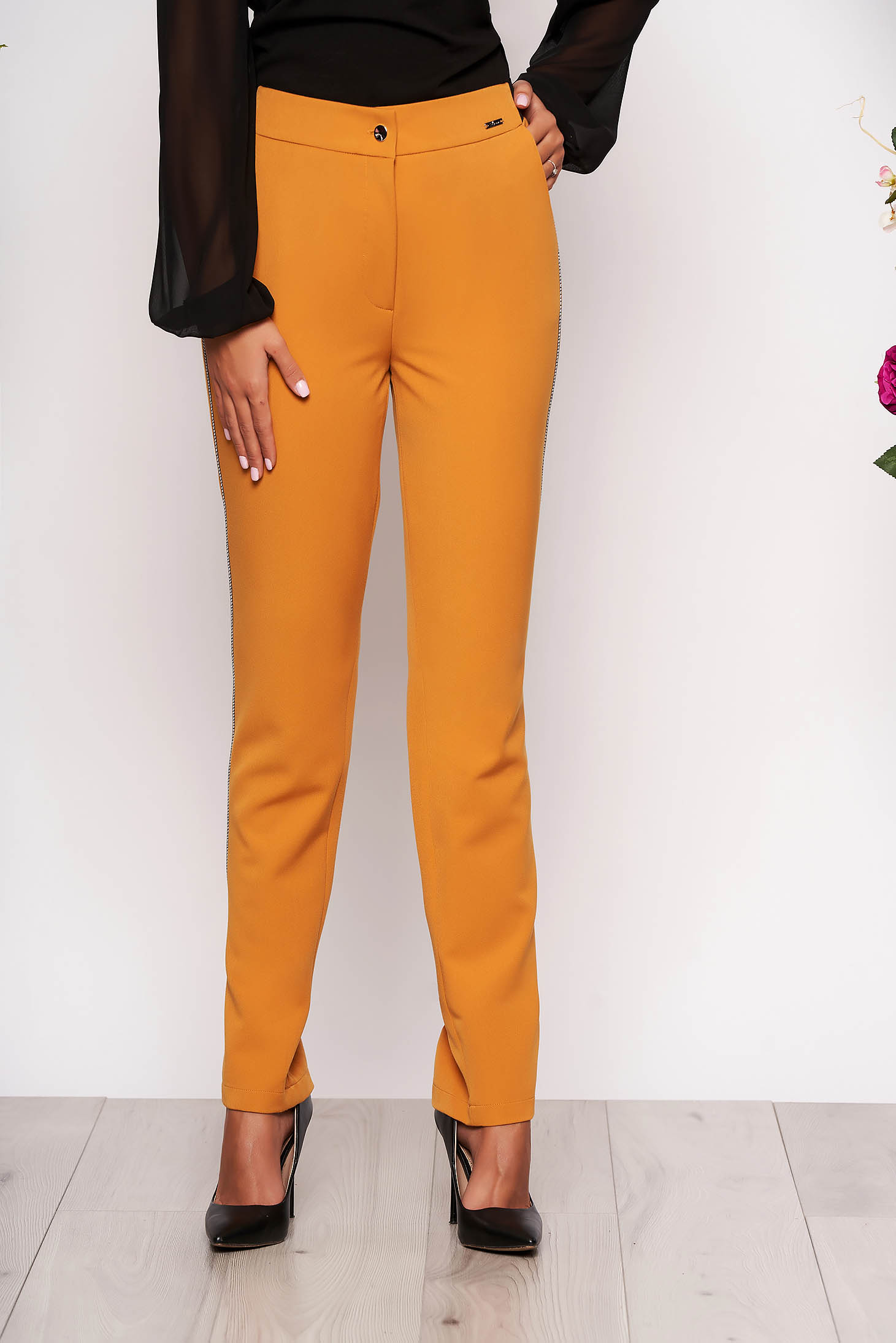 Mustard trousers elegant conical cloth with pockets with elastic waist