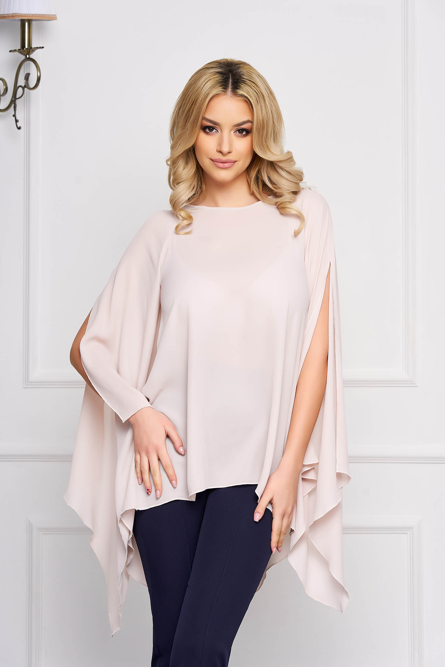 Bluza dama StarShinerS crem eleganta asimetrica din voal cu croi larg