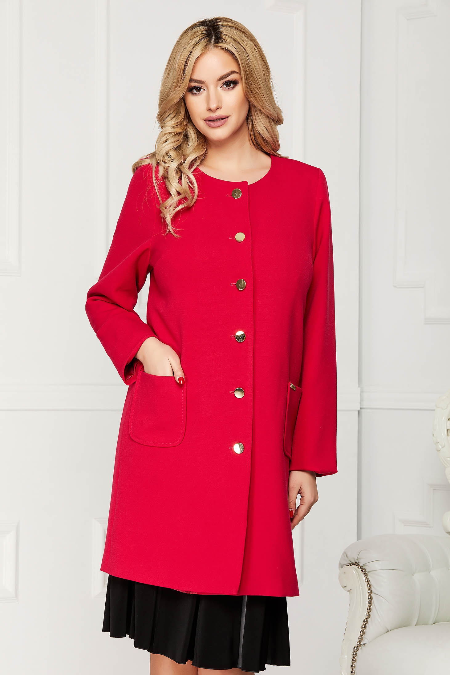 Trench fuchsia elegant din stofa cu un croi drept cu buzunare