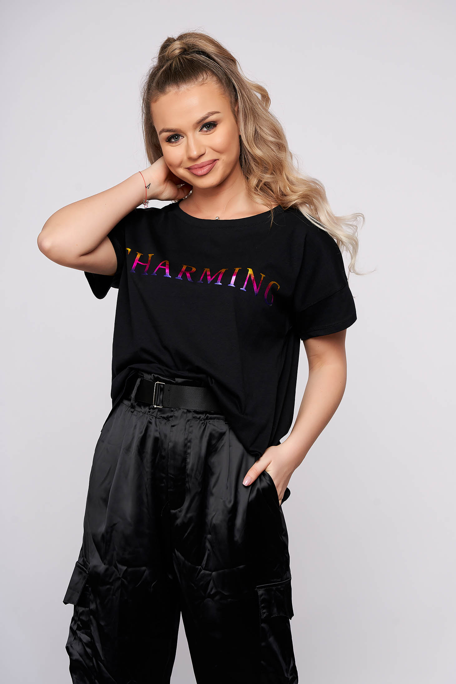 Black casual flared short cut t-shirt with writing print short sleeves