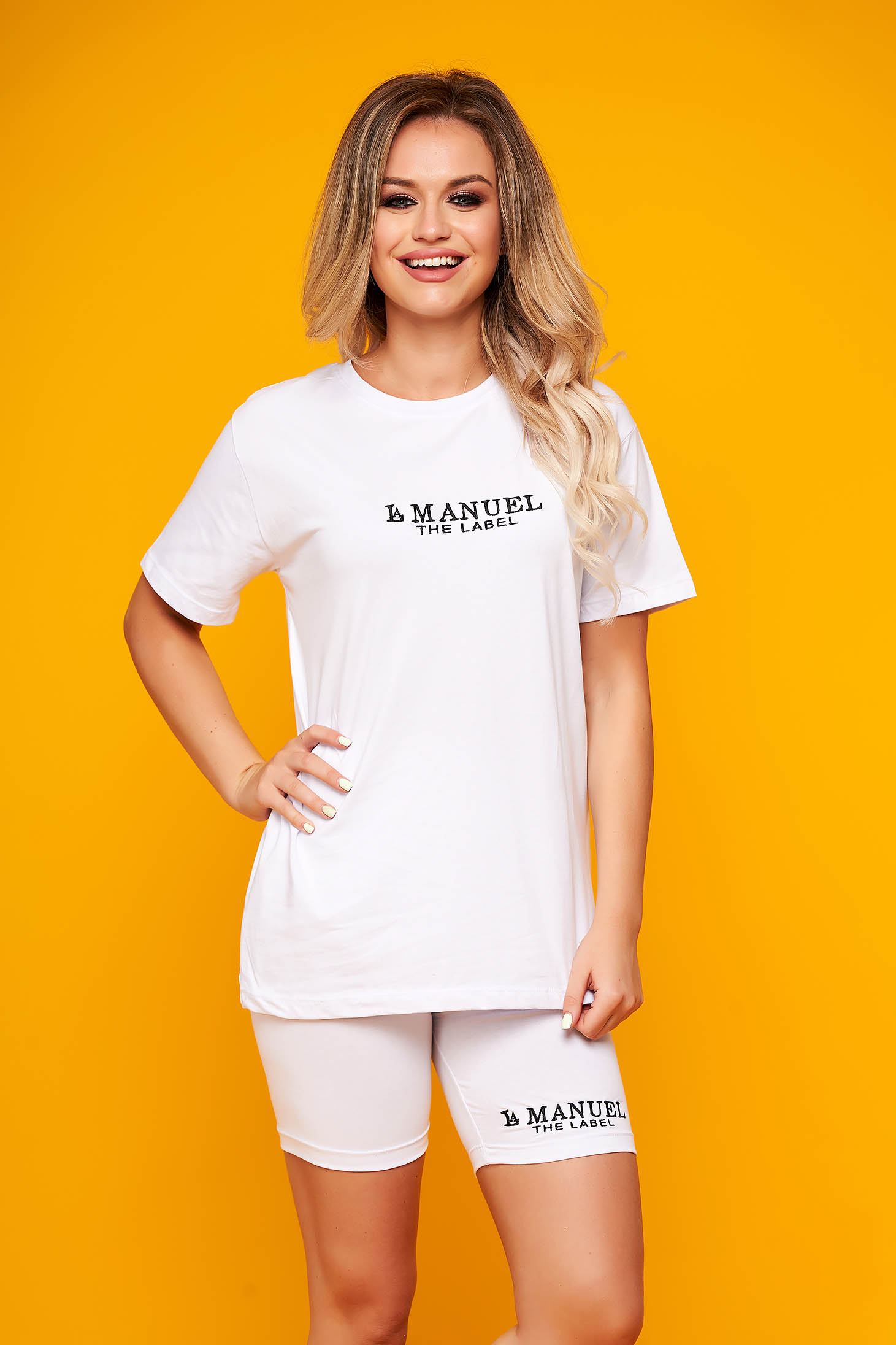 Set sport SunShine alb cu pantaloni din bumbac cu un croi mulat