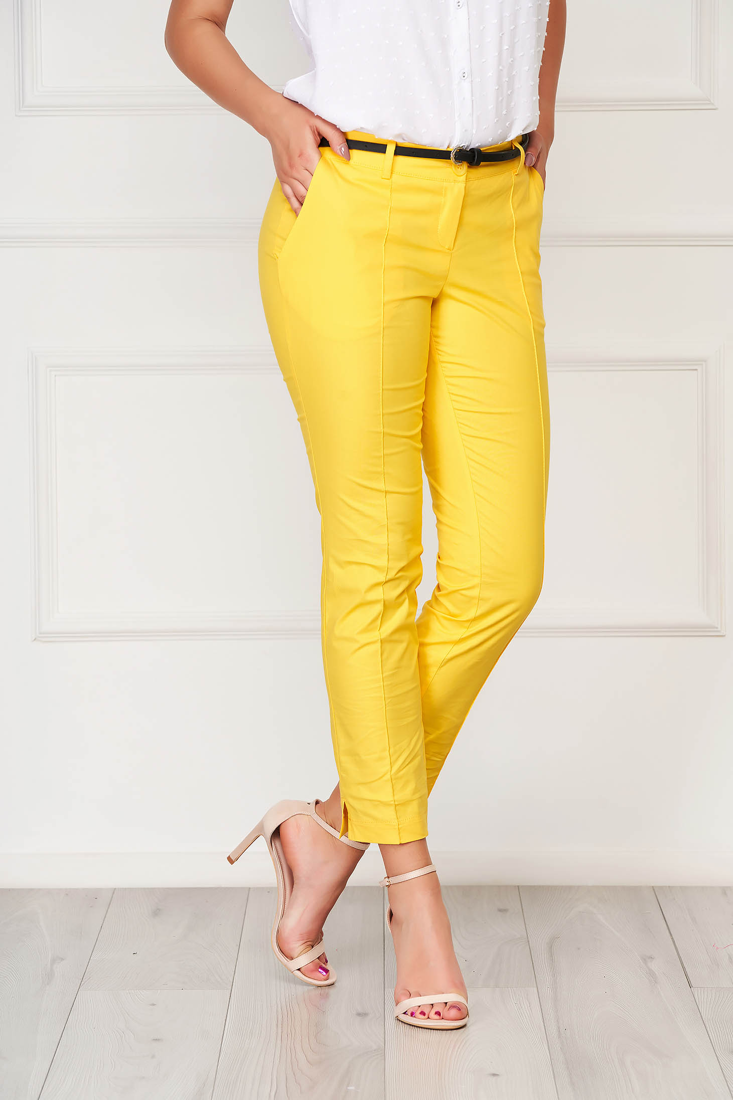 Pantaloni Artista galbeni office conici din bumbac cu buzunare