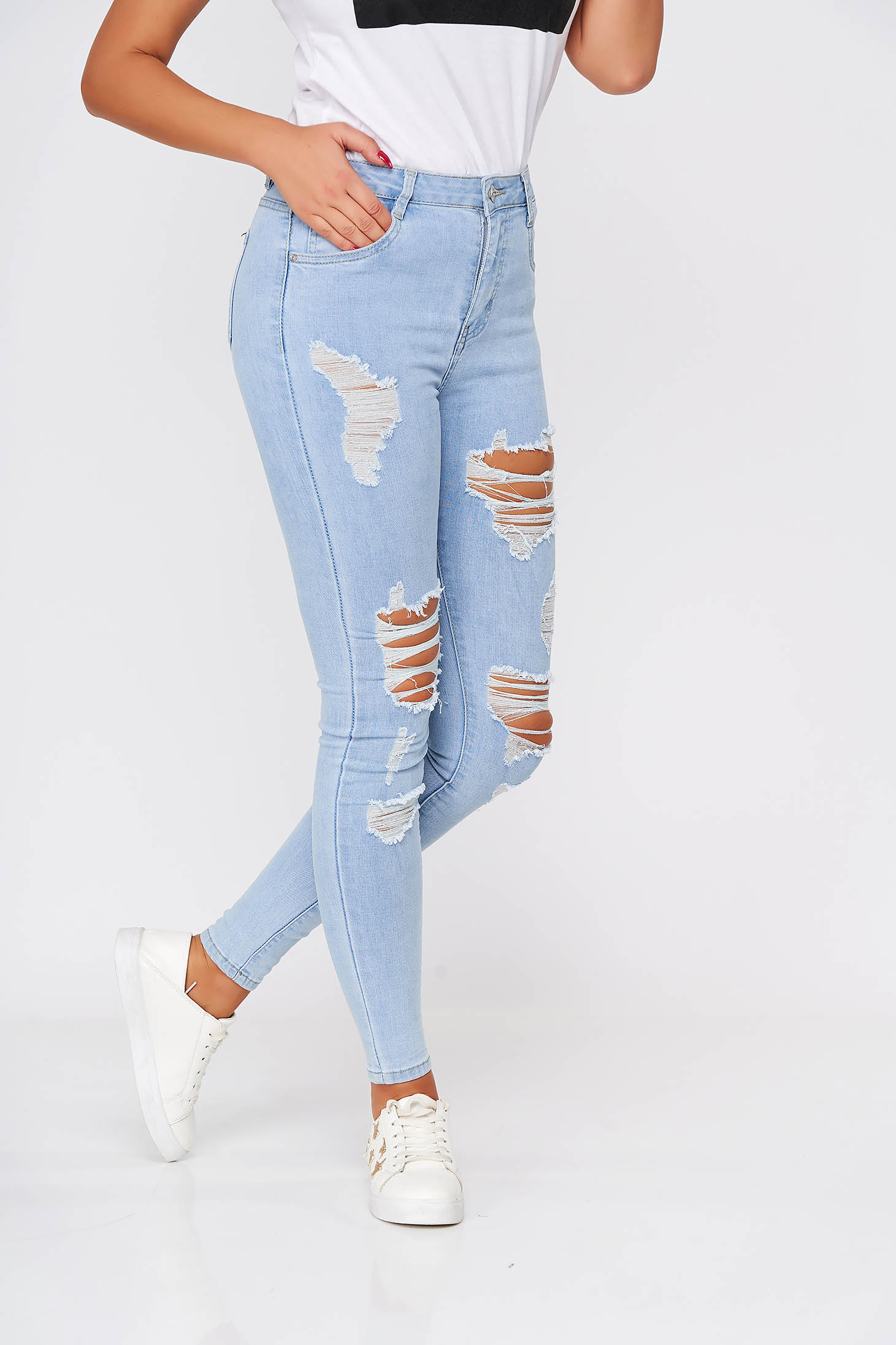 Blugi SunShine albastri casual cu un croi mulat cu talie inalta si rupturi