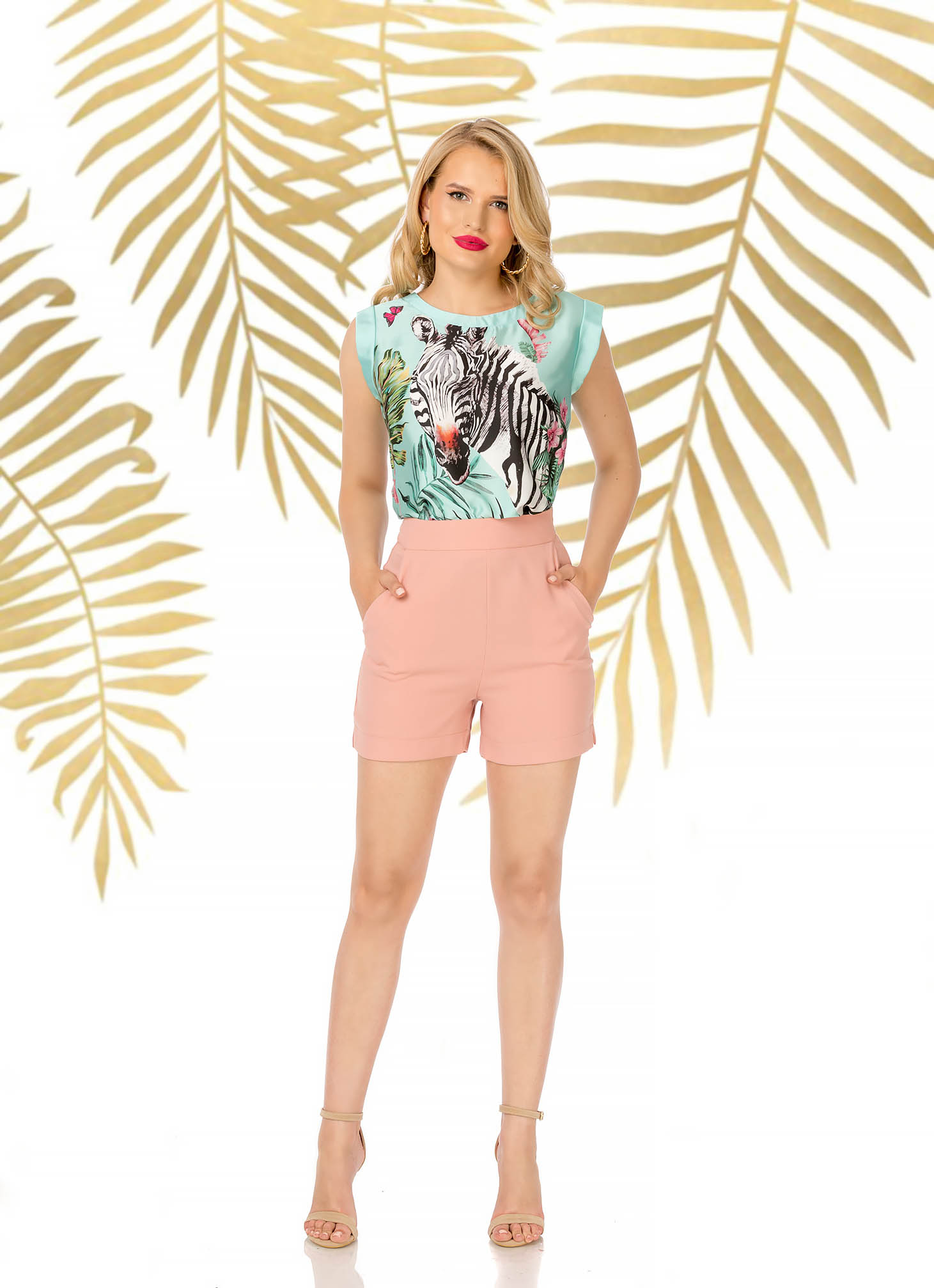 Pantalon scurt PrettyGirl roz prafuit elegant cu talie inalta cu un croi mulat cu buzunare