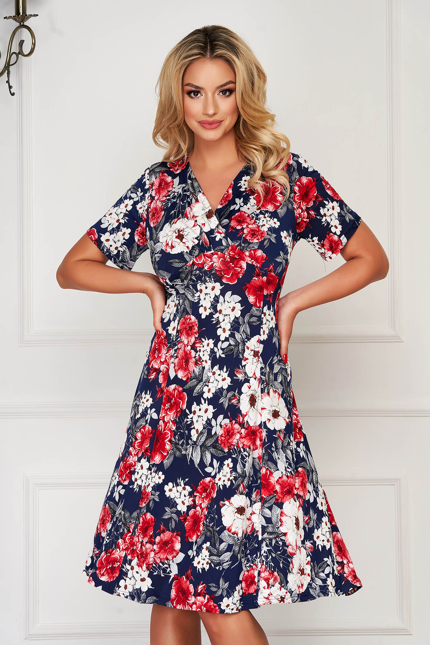 Rochie albastru-inchis midi de zi in clos din lycra cu maneci scurte