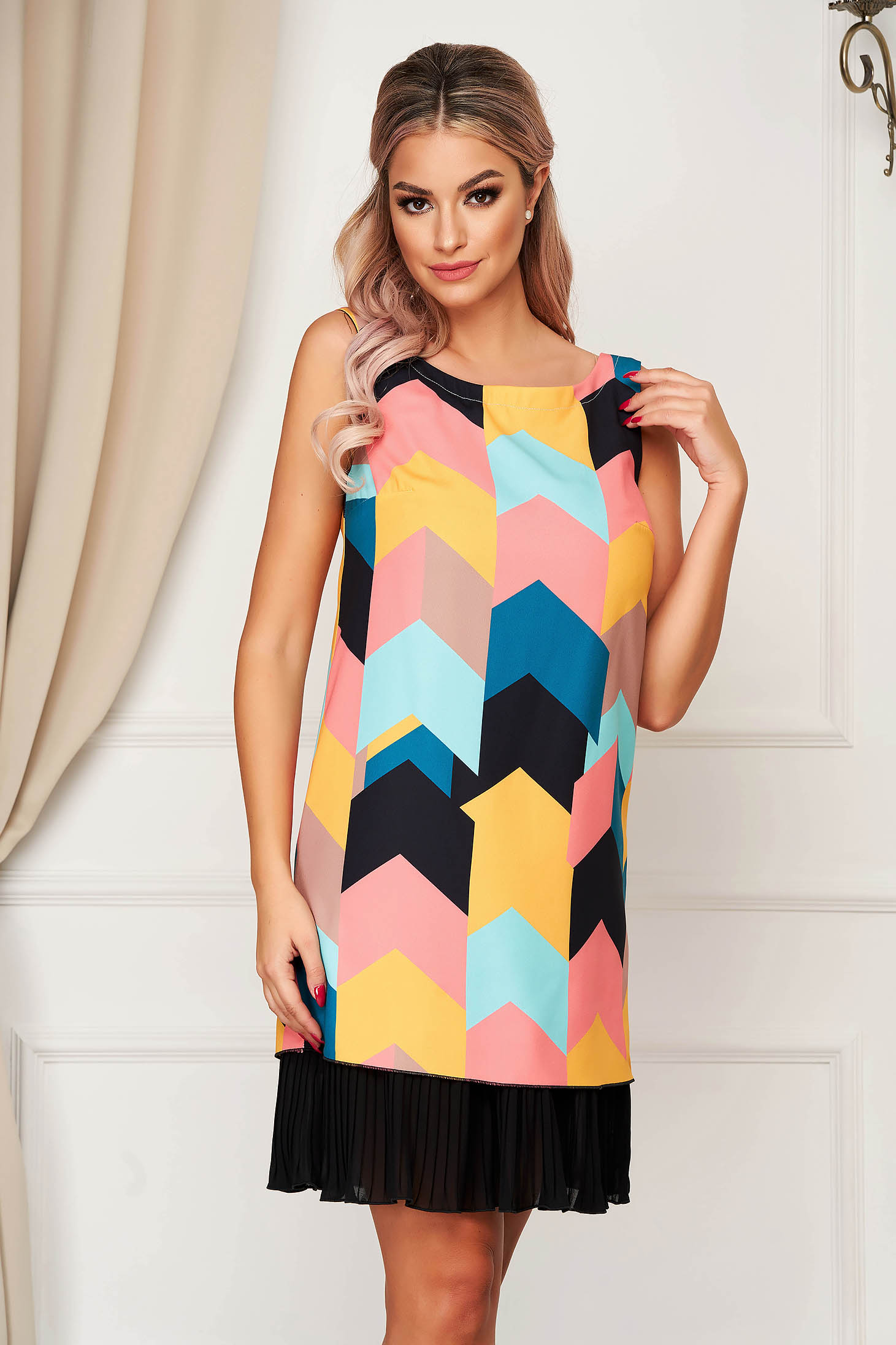 Rochie StarShinerS neagra eleganta scurta din stofa usor elastica