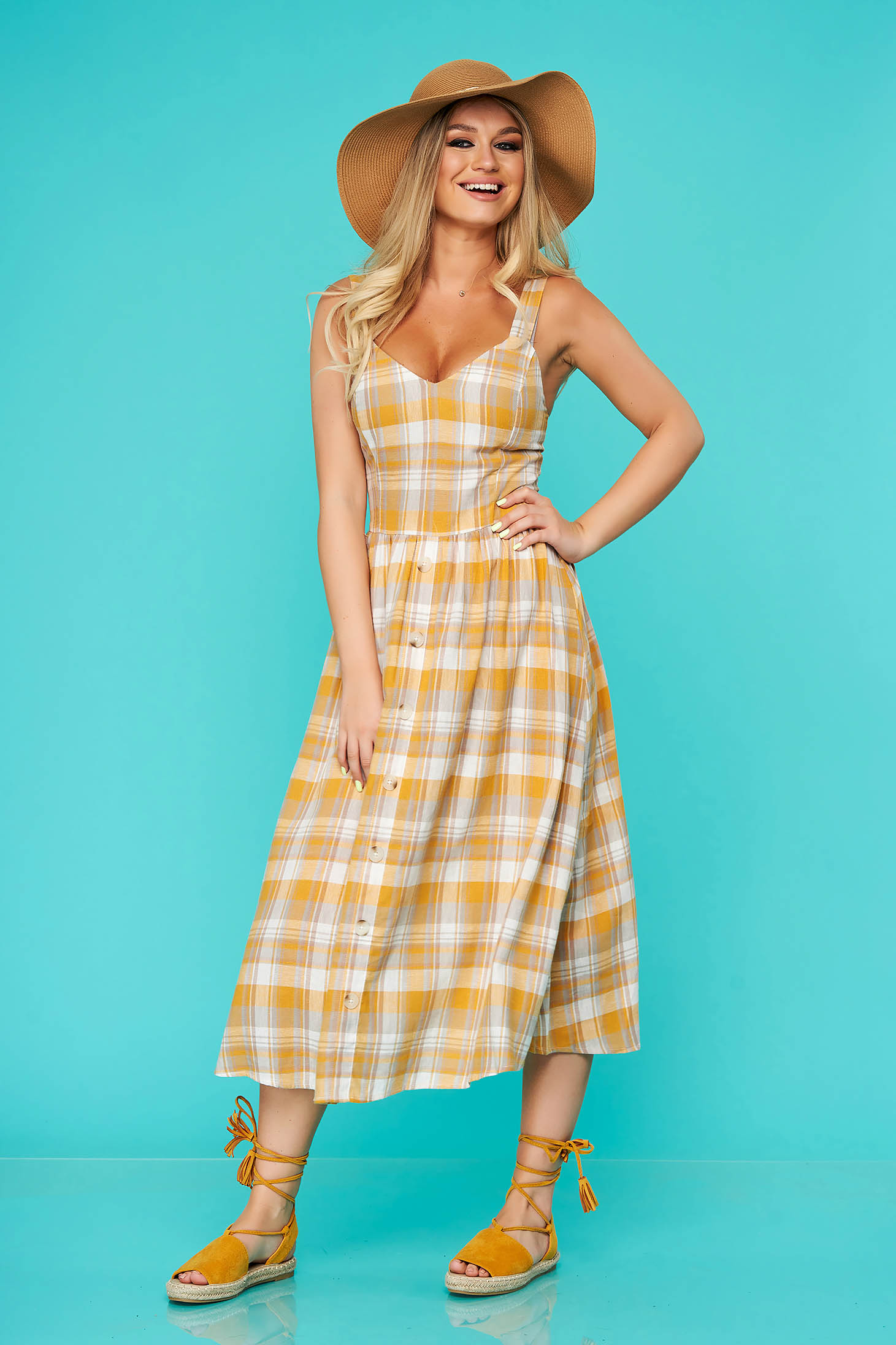 Rochie SunShine galbena midi de zi din in in clos cu bretele in carouri