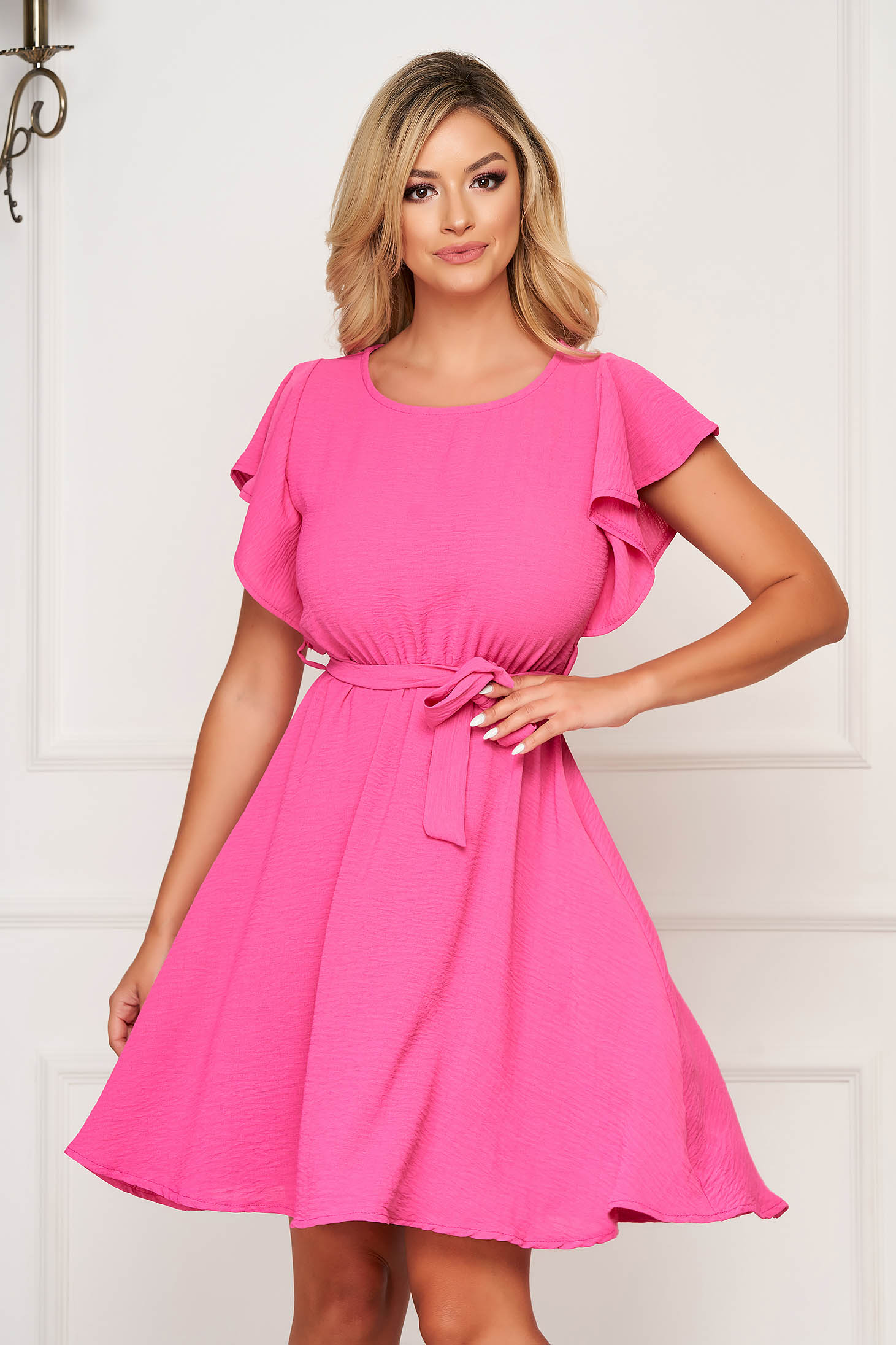 Rochie SunShine fuchsia scurta de zi din material subtire in clos cu elastic in talie