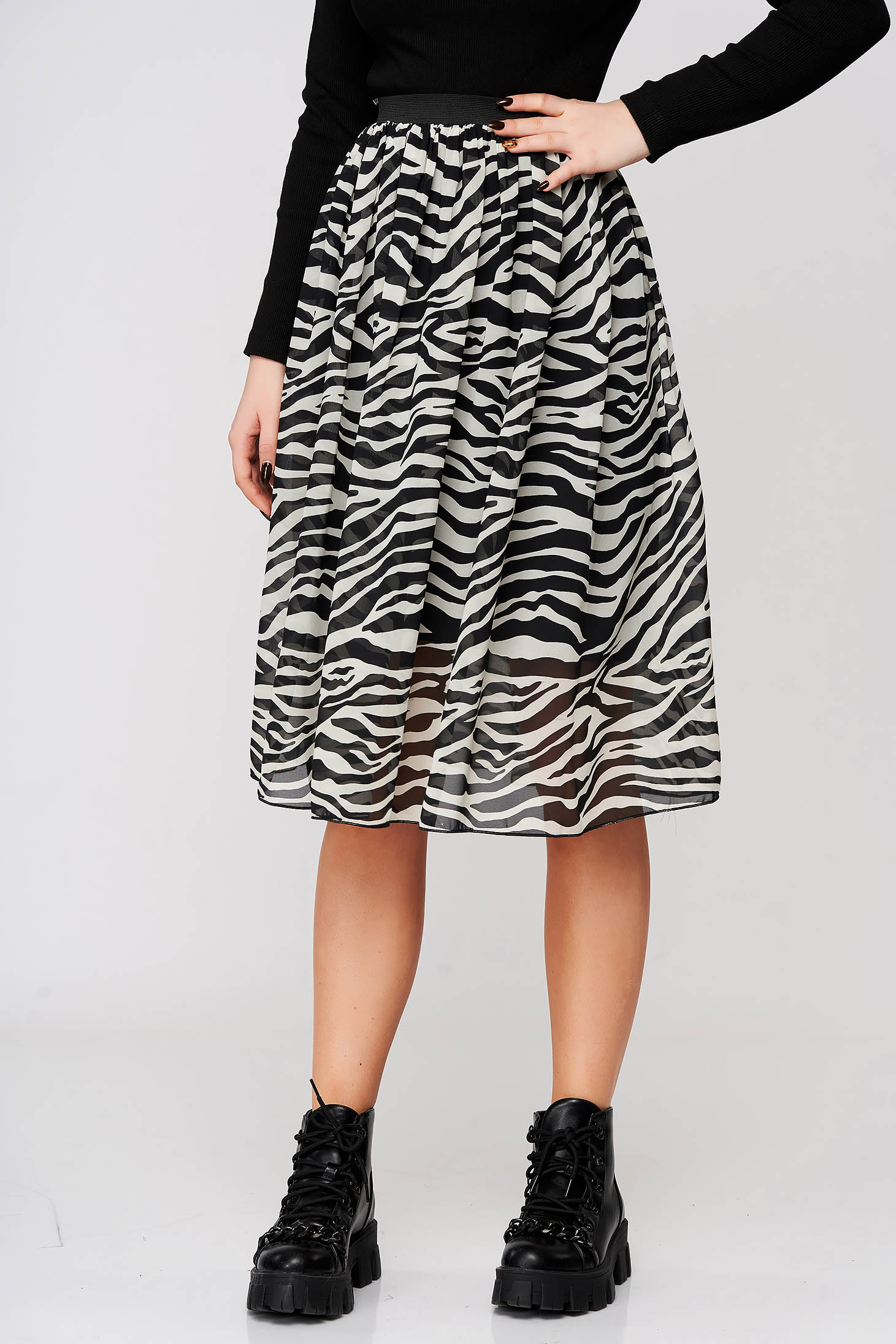 Fusta StarShinerS animal print eleganta midi in clos cu elastic in talie din voal