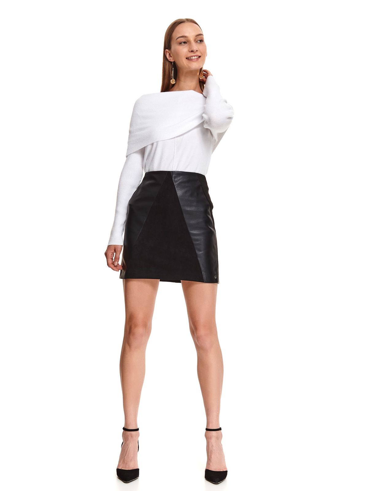 Darkgreen skirt short cut high waisted with tented cut faux leather