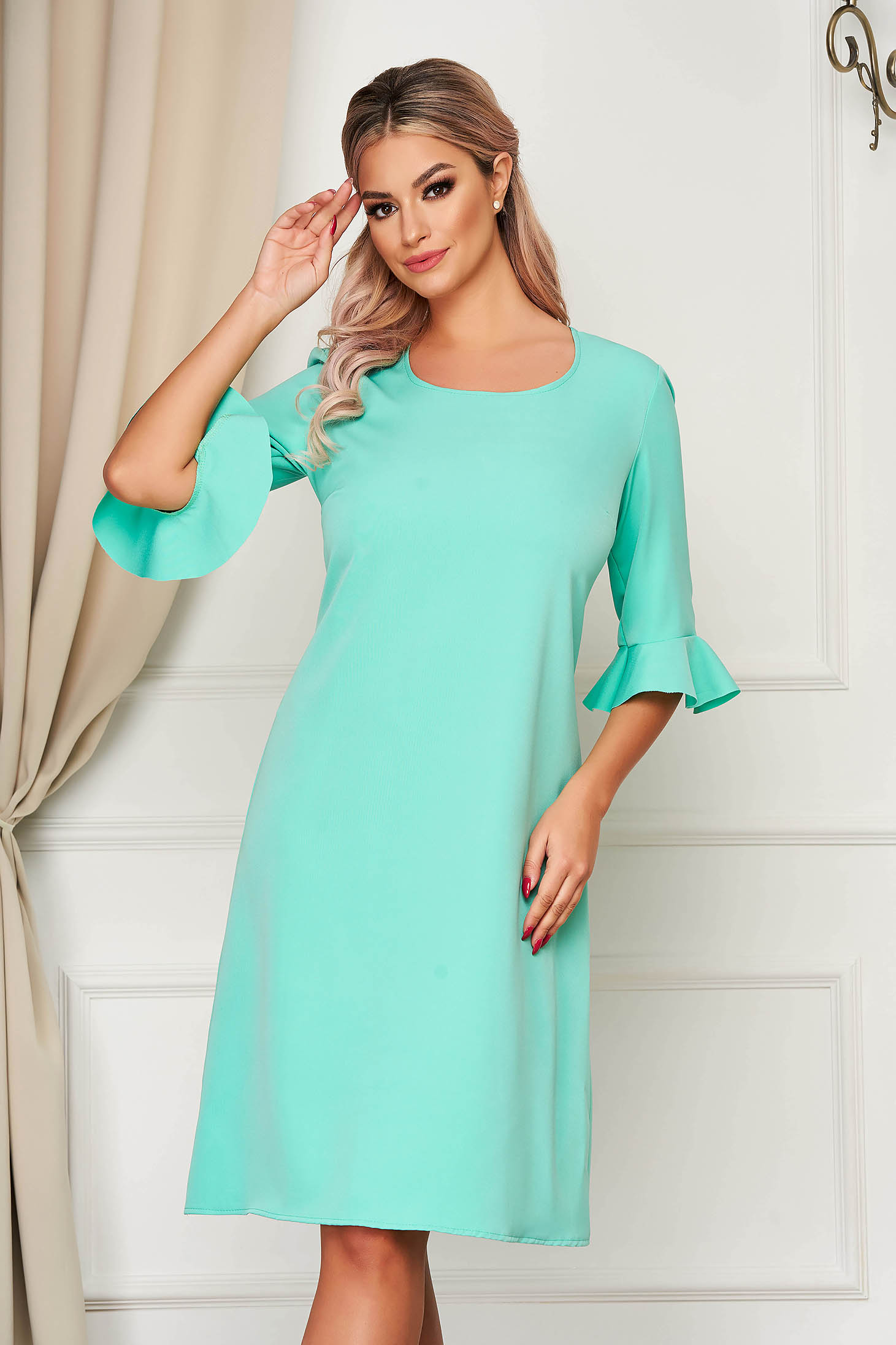 Rochie Lady Pandora mint eleganta midi cu un croi drept din stofa neelastica