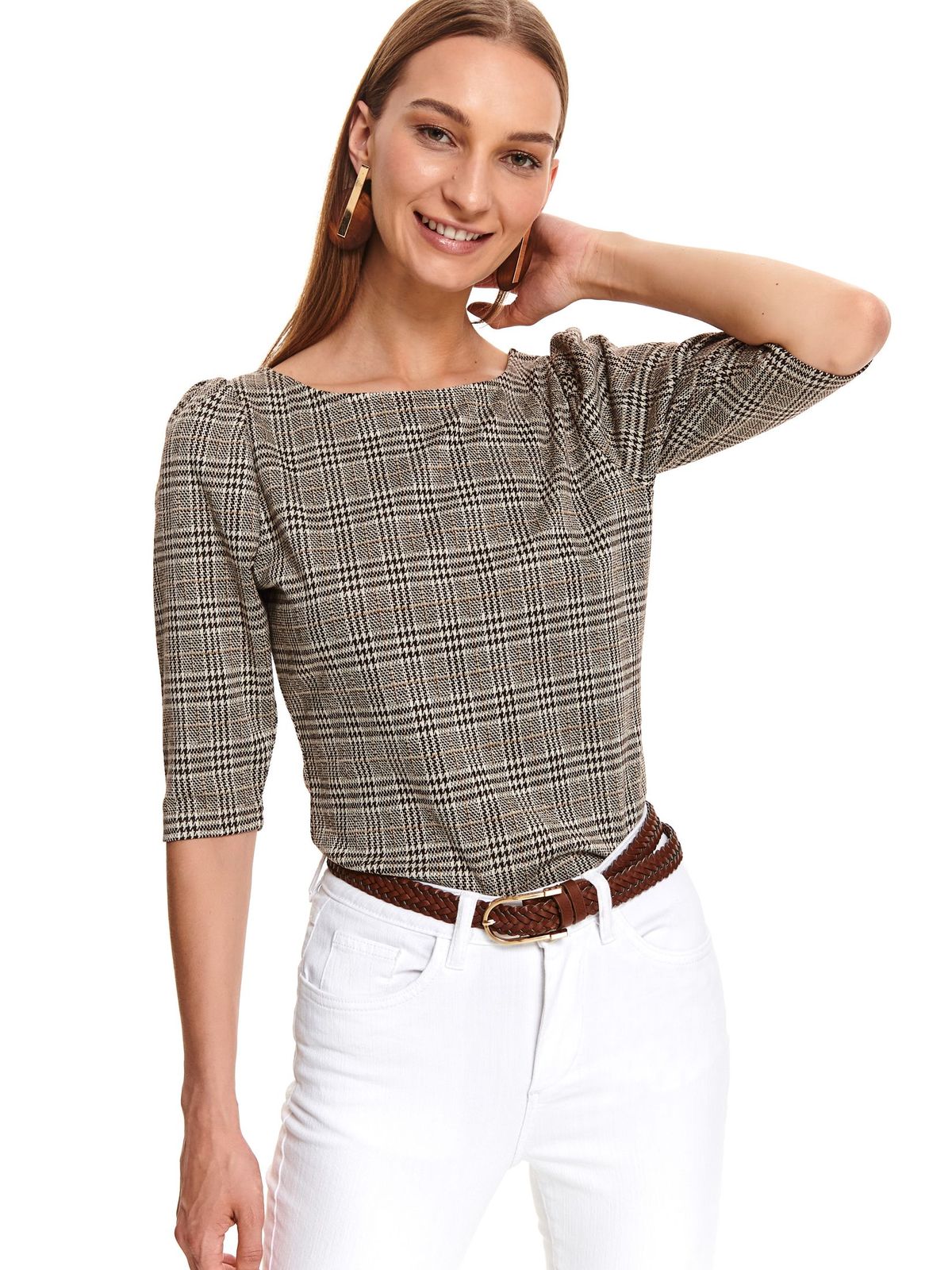 Women`s blouse with 3/4 sleeves with chequers nonelastic fabric