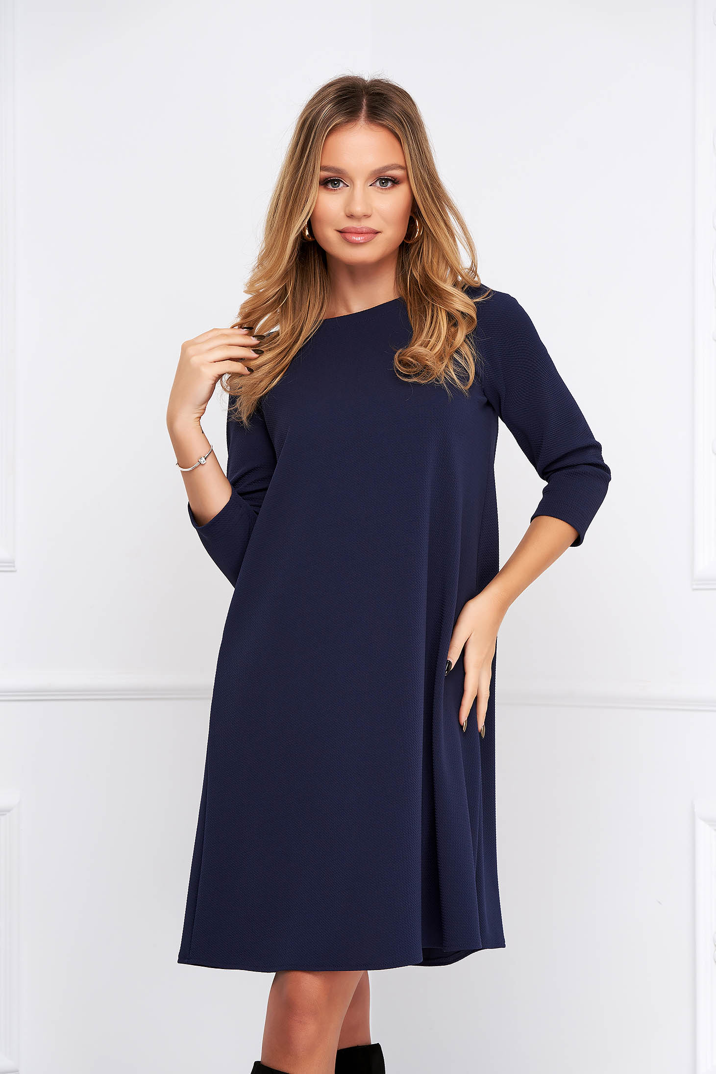 - StarShinerS darkblue dress short cut loose fit from elastic fabric