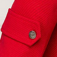 Palton SunShine rosu elegant scurt cu un croi drept din stofa accesorizat cu blana ecologica la guler