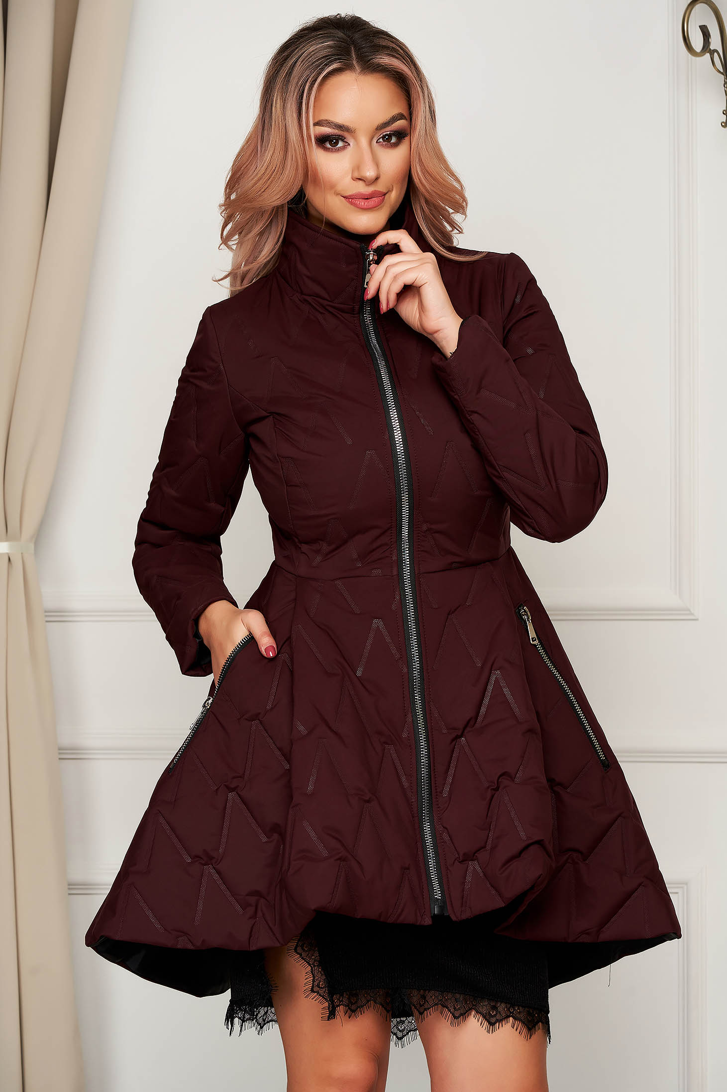 Geaca Artista visinie eleganta midi din fas croi in clos cu buzunare