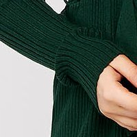 Rochie din tricot reiat verde-inchis cu decolteu petrecut accesorizata cu cordon - SunShine