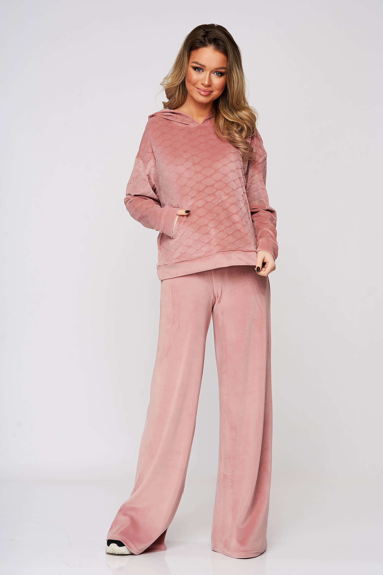 Trening dama Artista roz deschis din catifea casual din 2 piese cu croi larg