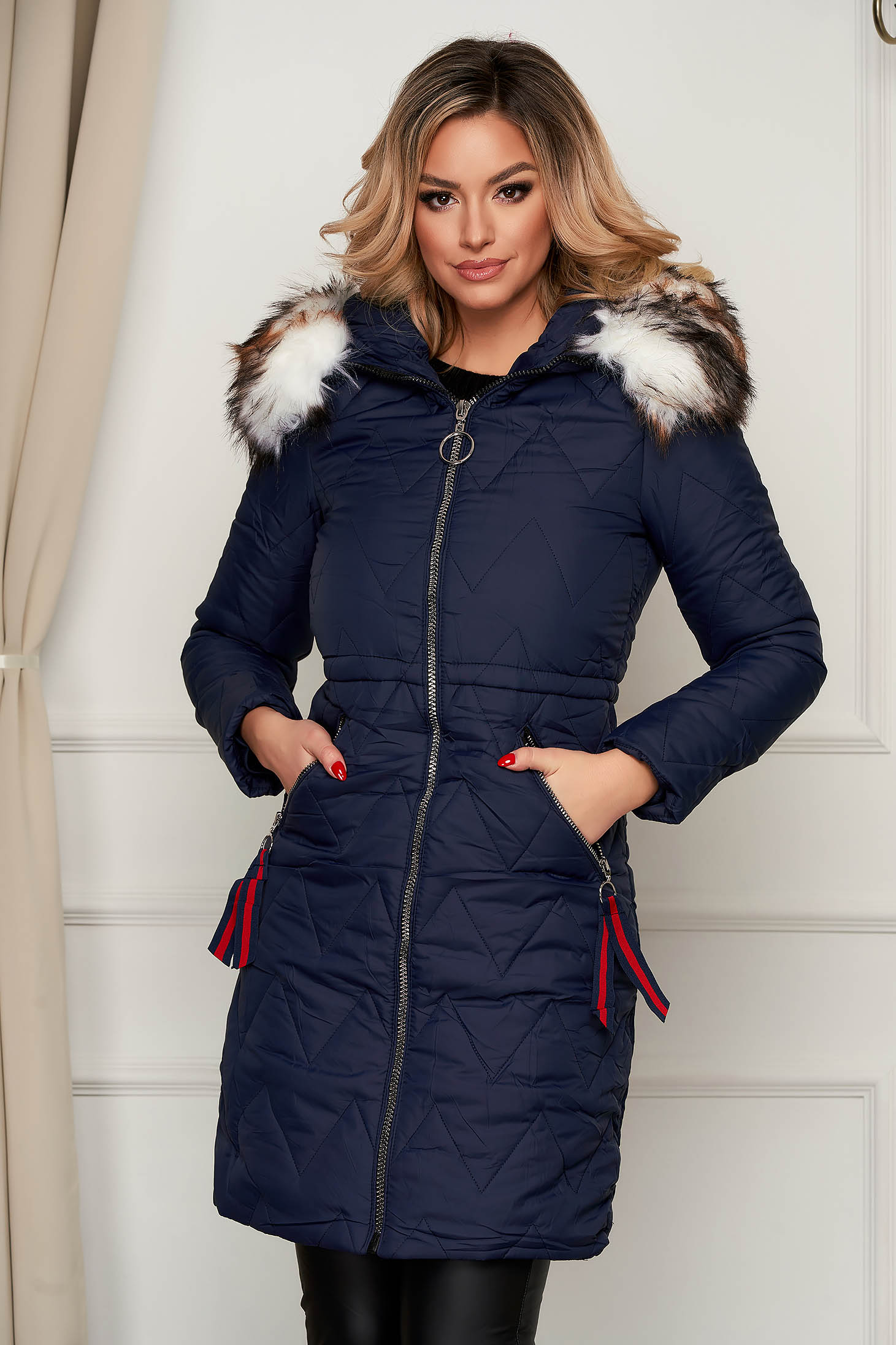 Geaca SunShine albastru-inchis midi din fas matlasat imblanita cu buzunare cu fermoar