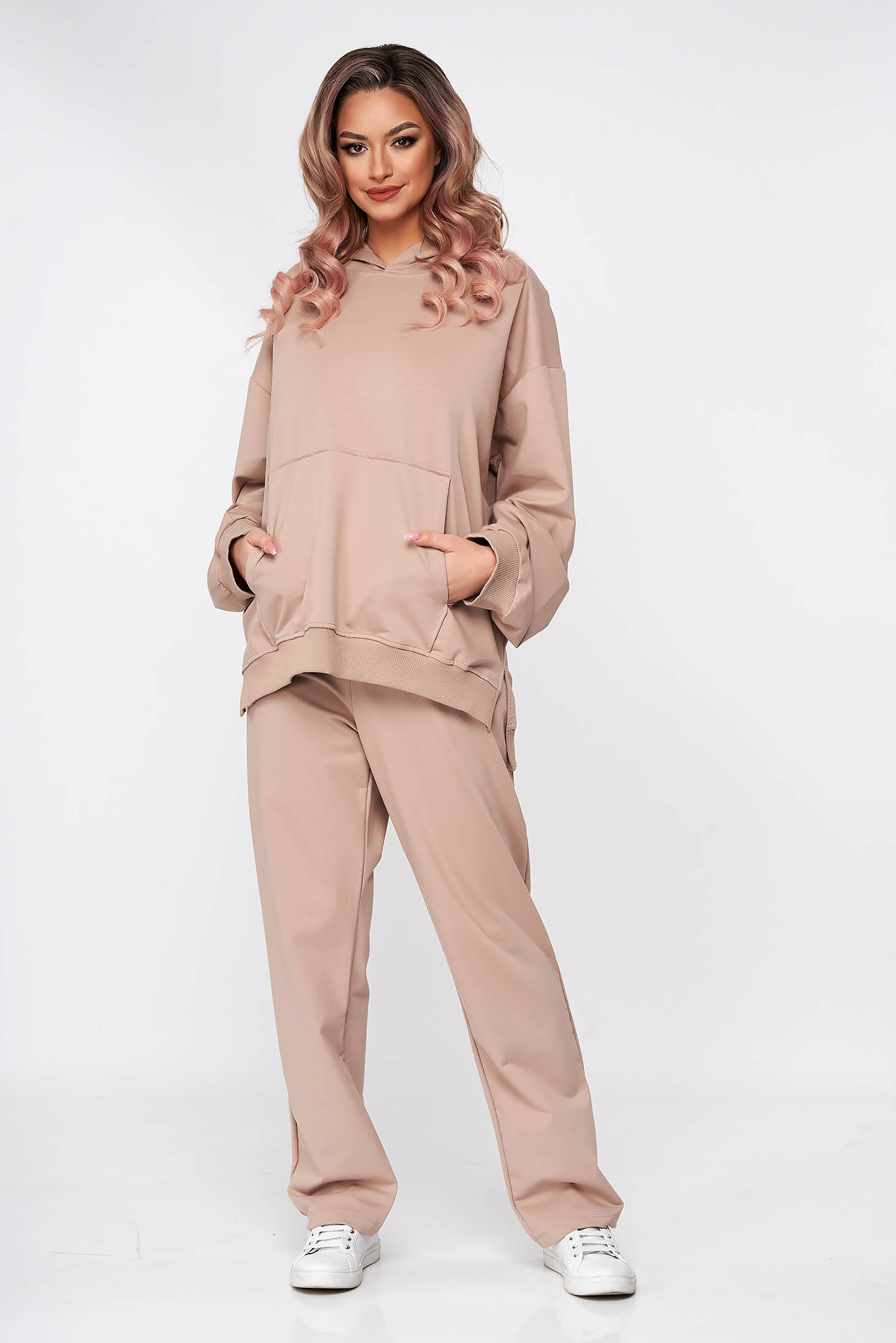 Cream sport 2 pieces cotton loose fit with pockets