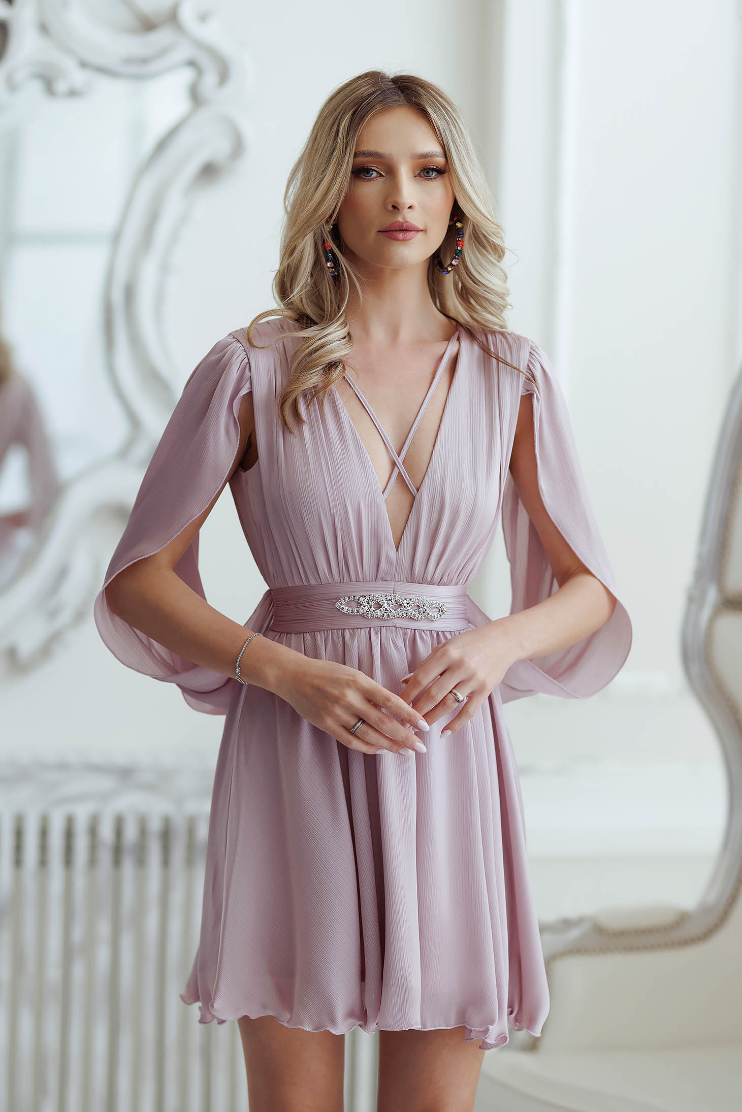 Lightpink dress from veil fabric cloche with embellished accessories
