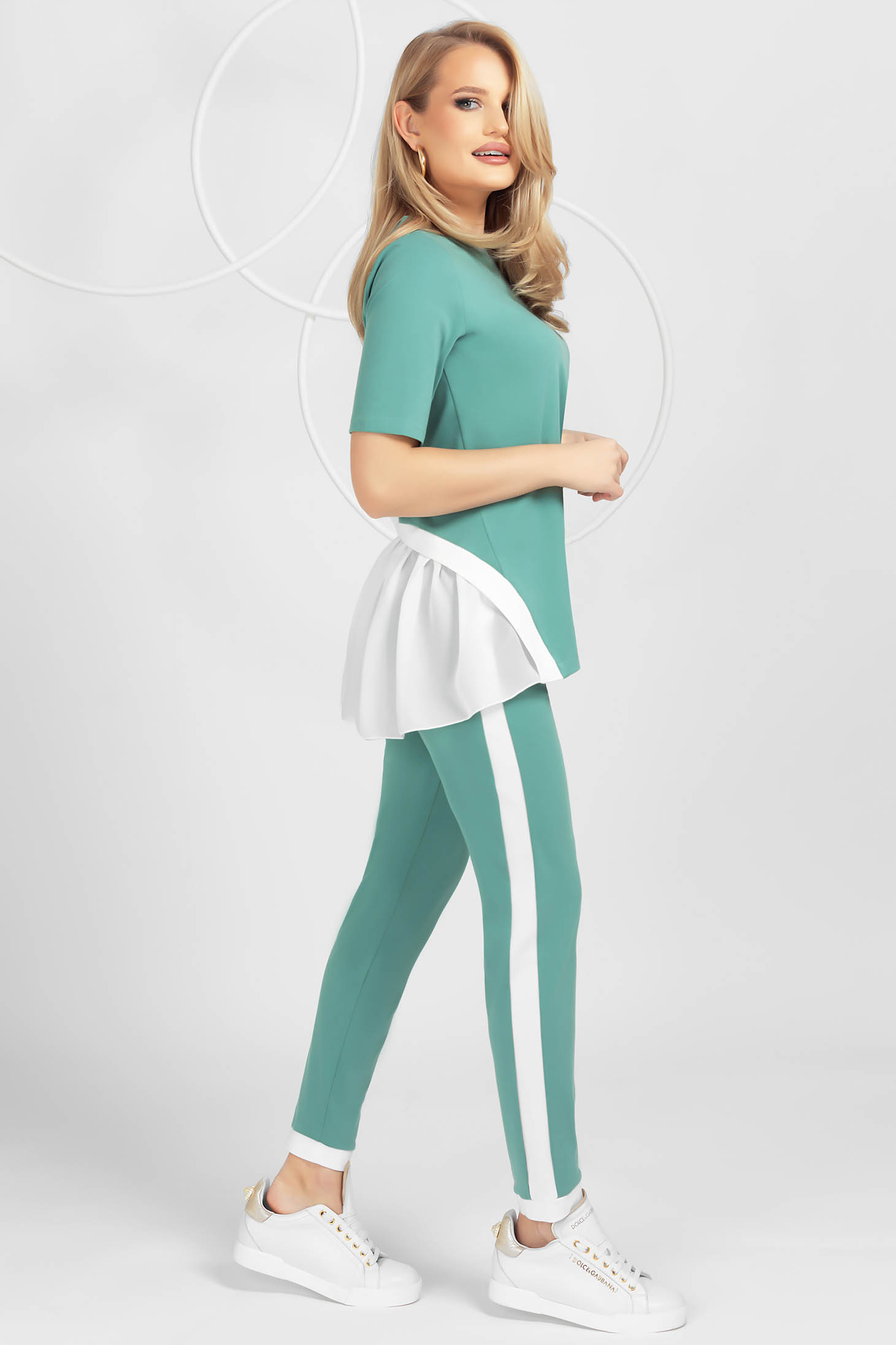 Mint sport 2 pieces voile details from elastic fabric tented short sleeve