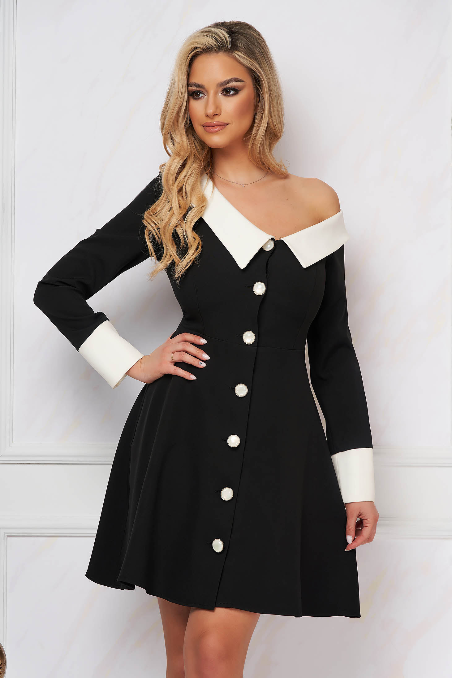 Black dress cloche occasional with button accessories