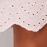 Világos rózsaszínű horgolt csipke egyenes ruha hátul megköthető öv