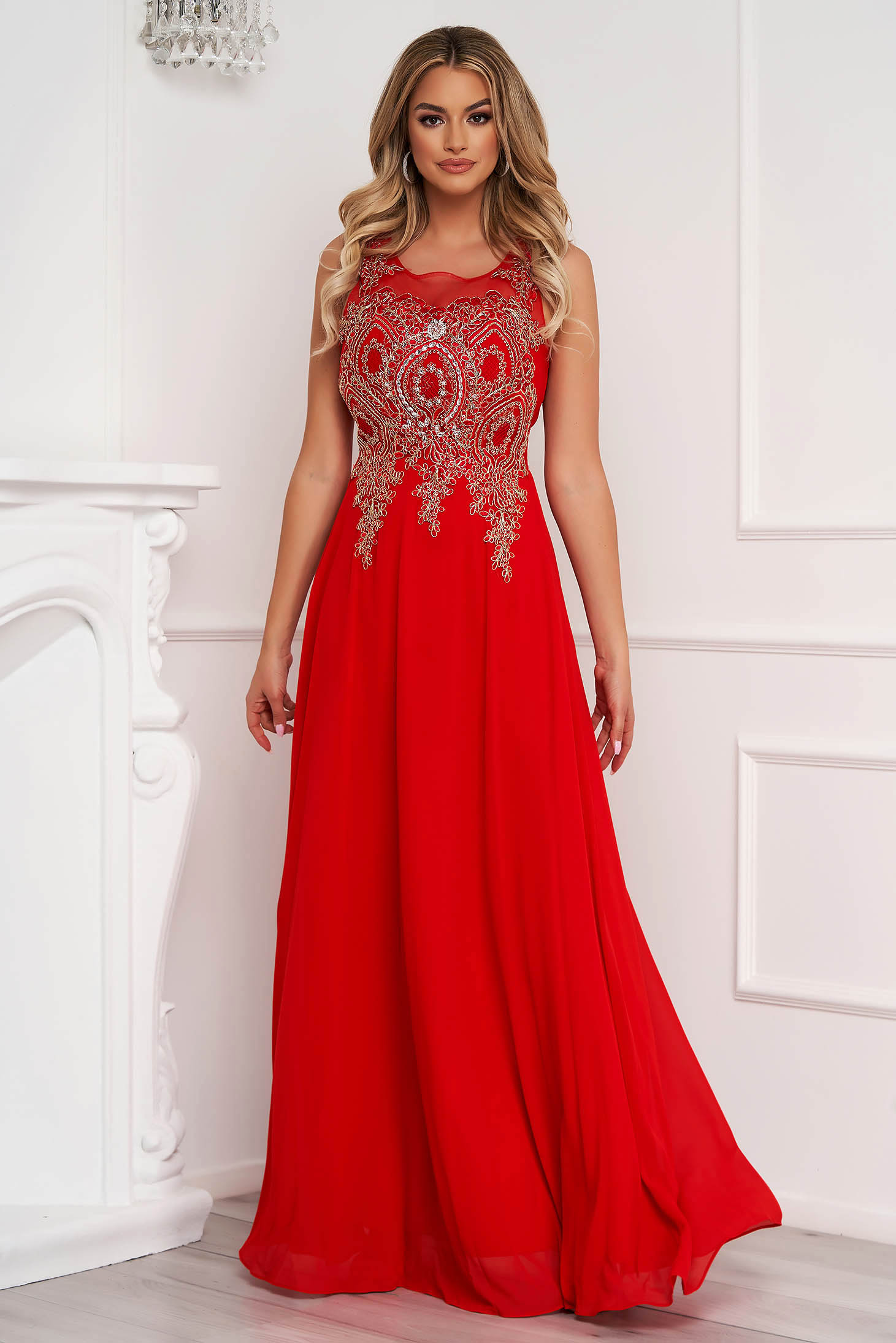 Red dress long occasional cloche from tulle front embroidery with crystal embellished details