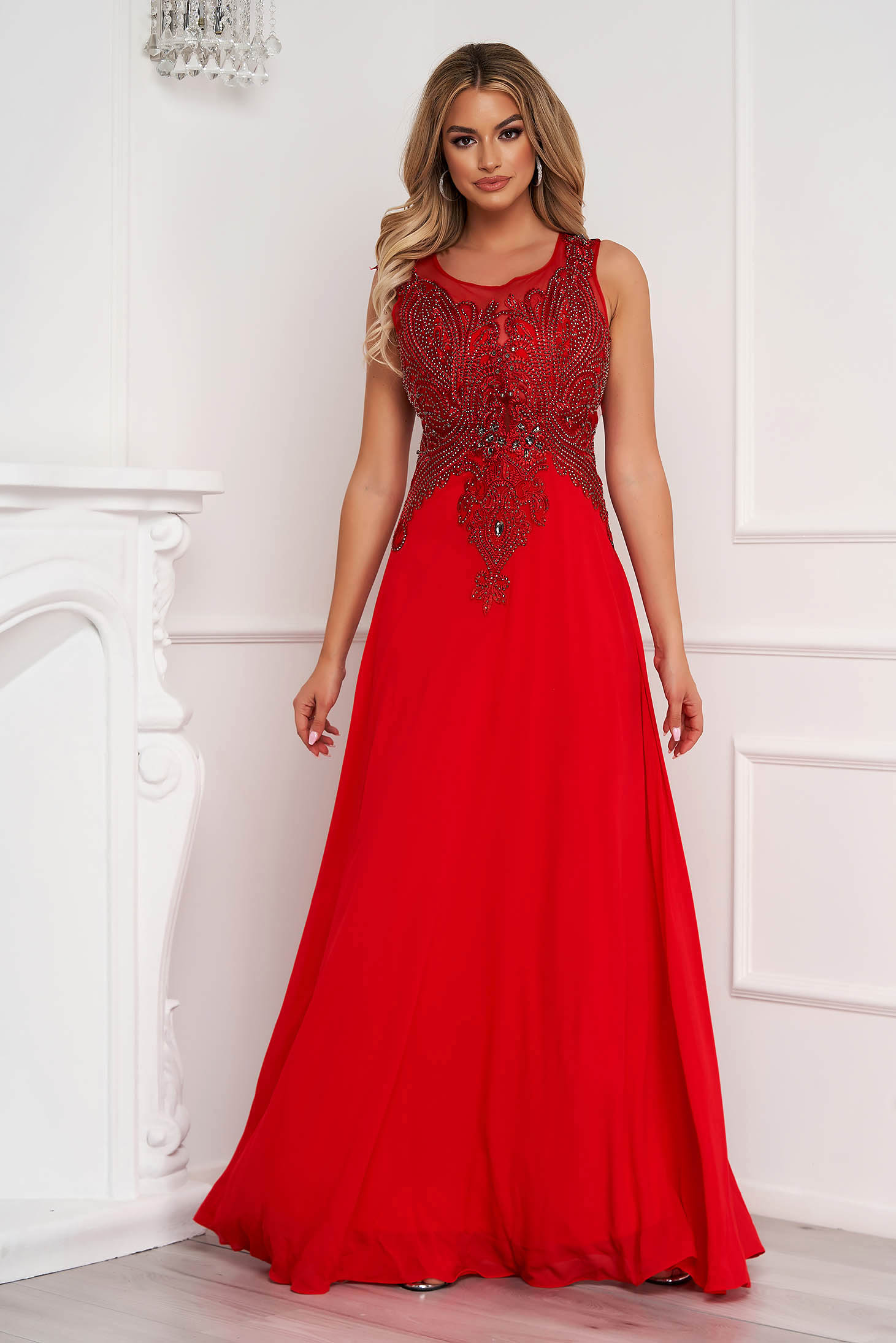 Red dress long occasional cloche from veil fabric sleeveless with embroidery details with embellished accessories