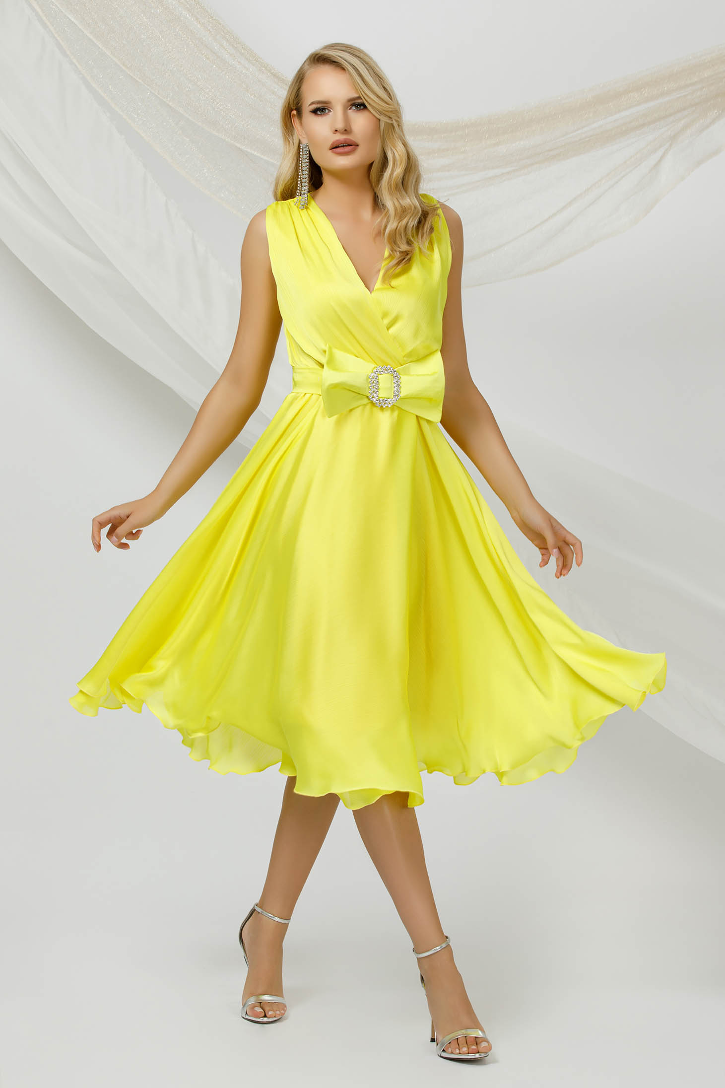 Yellow dress midi occasional cloche from veil fabric sleeveless detachable cord