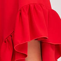 Piros StarShinerS alkalmi aszimetrikus harang ruha vékony merevitett anyagból fodrokkal a ruha alján