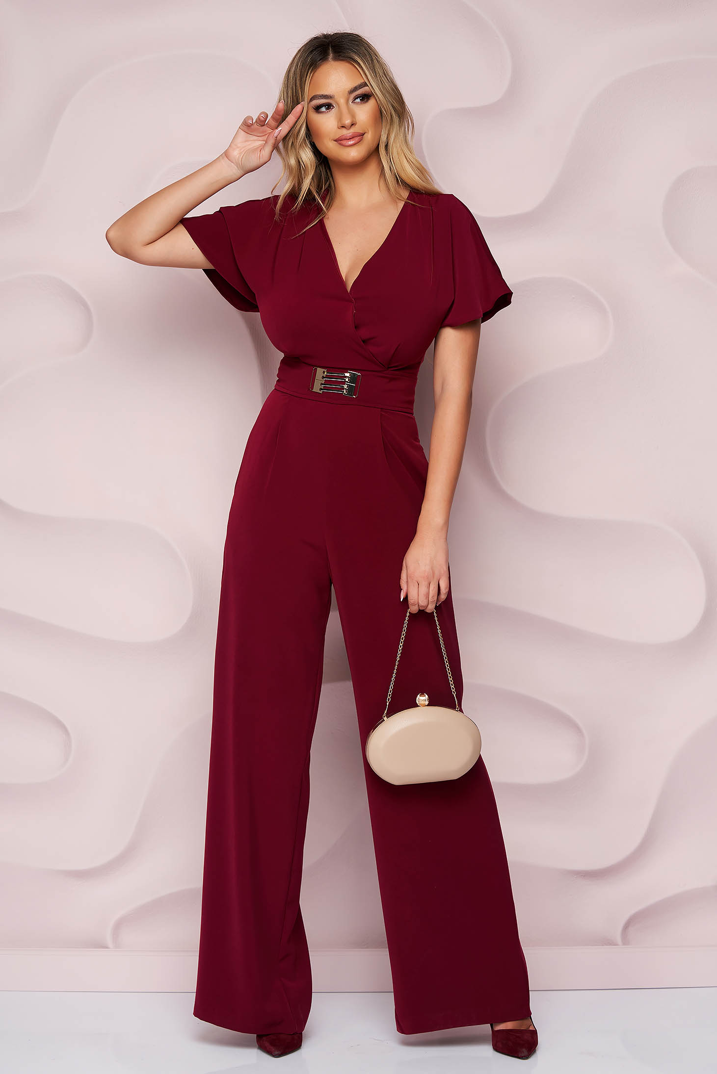 StarShinerS burgundy jumpsuit occasional loose fit lateral pockets nonelastic fabric soft fabric metallic buckle